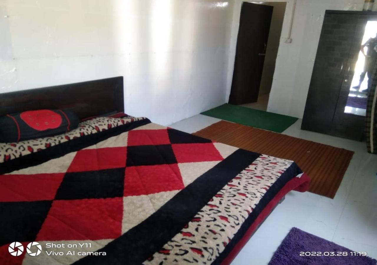 Silver Dew Resorts And Restaurant Dhanaulti Eksteriør bilde