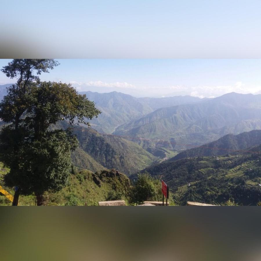 Silver Dew Resorts And Restaurant Dhanaulti Eksteriør bilde