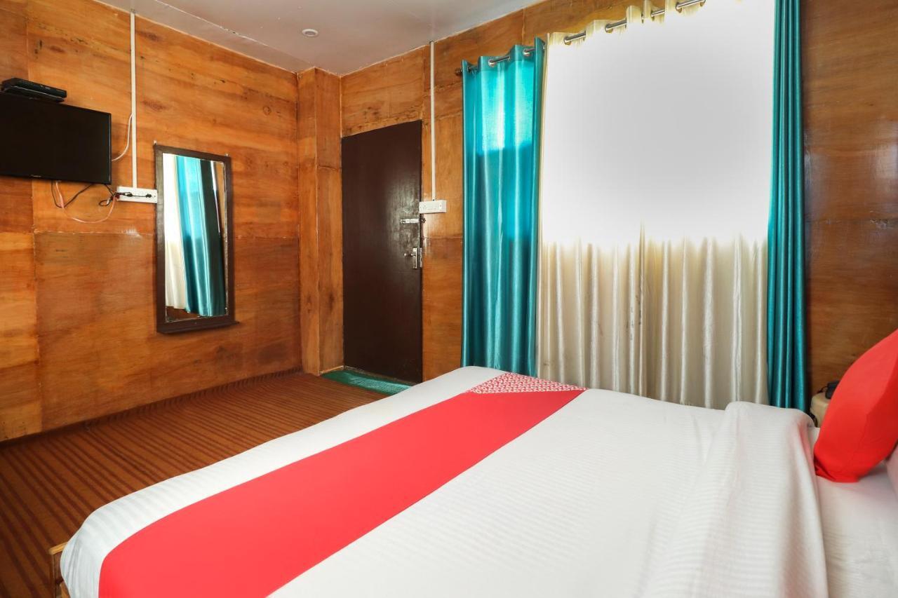 Silver Dew Resorts And Restaurant Dhanaulti Eksteriør bilde